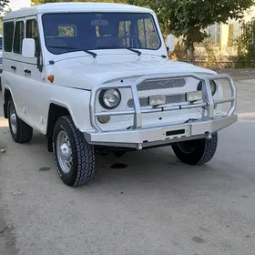 UAZ 469 2012