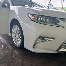 Lexus ES 350 2018