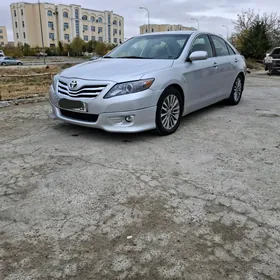 Toyota Camry 2011