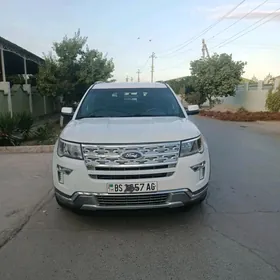 Ford Explorer 2019