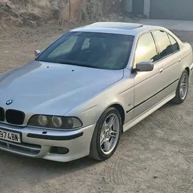 BMW 528 2002