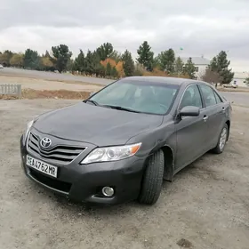 Toyota Camry 2010