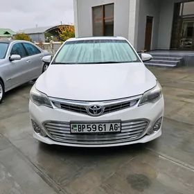 Toyota Avalon 2013