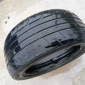 teker 245/45 R17 lik 1 ştuk