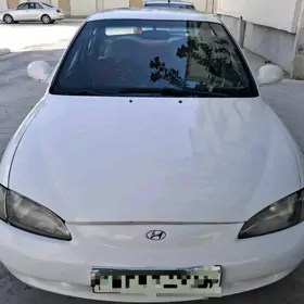 Hyundai Elantra 1996