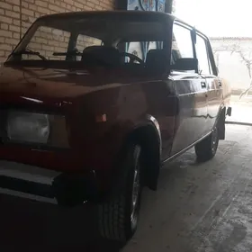 Lada 2107 1985