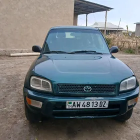 Toyota RAV4 1997