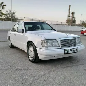 Mercedes-Benz 230E 1989