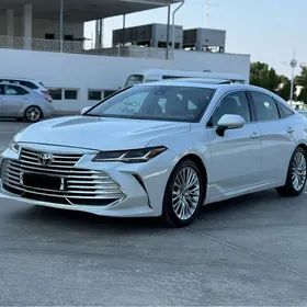 Toyota Avalon 2019