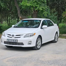 Toyota Corolla 2011