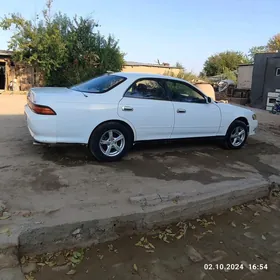 Toyota Mark II 1995