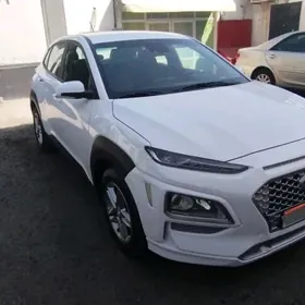 Hyundai Kona 2021