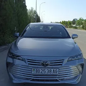 Toyota Avalon 2019