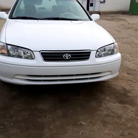 Toyota Camry 1997