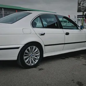 BMW E39 1998