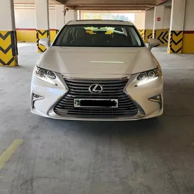 Lexus ES 350 2016