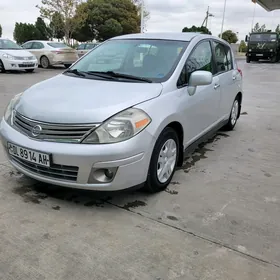 Nissan Versa 2009