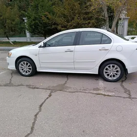 Mitsubishi Lancer 2010