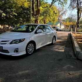 Toyota Corolla 2013