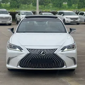 Lexus ES 350 2018