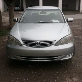 Toyota Camry 2003