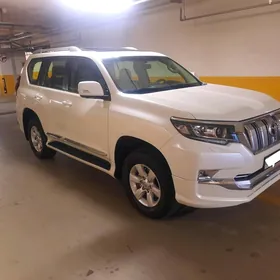 Toyota Land Cruiser Prado 2021