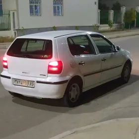 Volkswagen Polo 2001