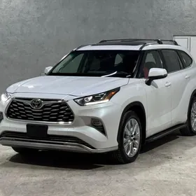 Toyota Highlander 2022