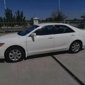 Toyota Camry 2010