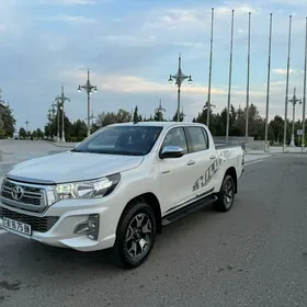 Toyota Hilux 2018