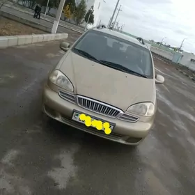 Daewoo Tacuma 2002