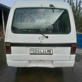 Toyota Hiace 1989