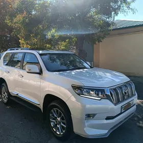 Toyota Land Cruiser Prado 2019