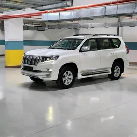 Toyota Land Cruiser Prado 2023