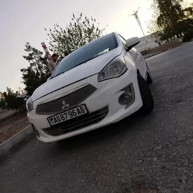 Mitsubishi Mirage 2013