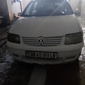 Volkswagen Polo 2001