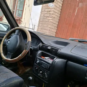 Lada 21099 2004