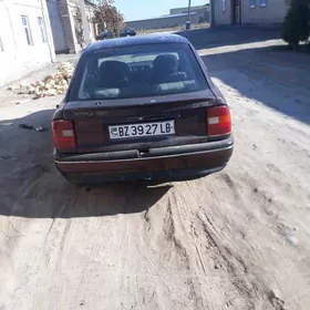 Opel Vectra 1992