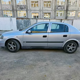 Opel Astra 1998