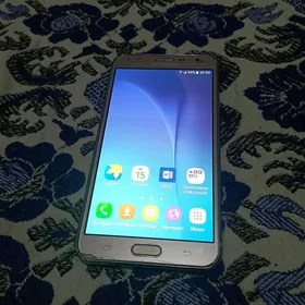 Samsung galaxy j7