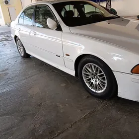 BMW E39 1999