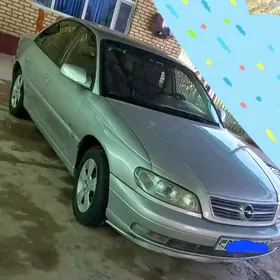 Opel Omega 2000