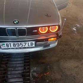 BMW 325 1989