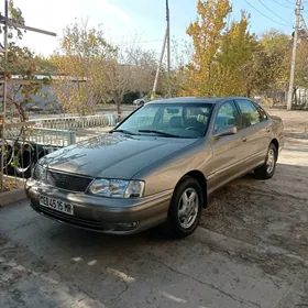 Toyota Avalon 1999