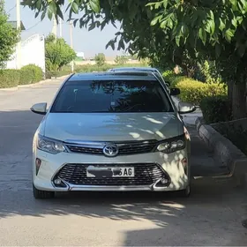 Toyota Camry 2014