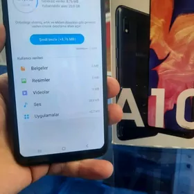 Samsung A10