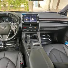 Toyota Avalon 2019