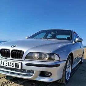 BMW E39 1998