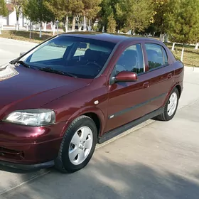 Opel Astra 2004