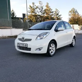 Toyota Yaris 2010